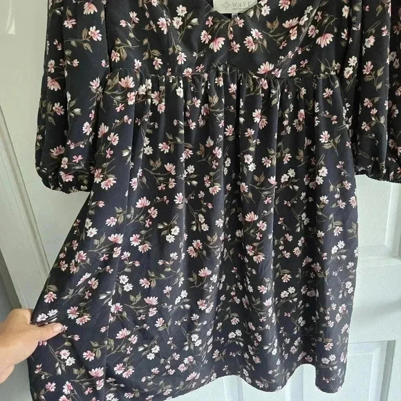 WAYF black and floral baby doll dress puff sleeve sz XS/S - Picture 11 of 14